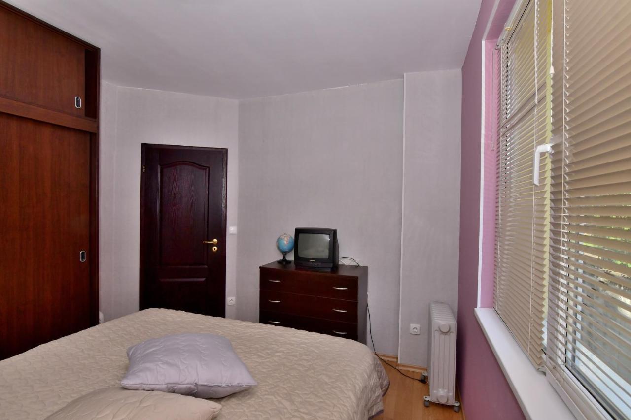 Апартамент За Гости Георгиеви Veliko Tarnovo Luaran gambar
